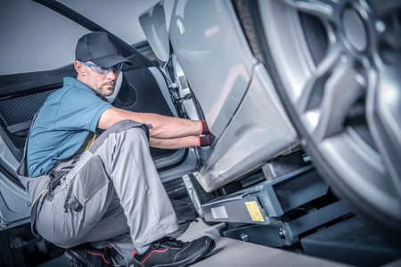 Купить диплом автомеханика или автослесаря в Волгограде